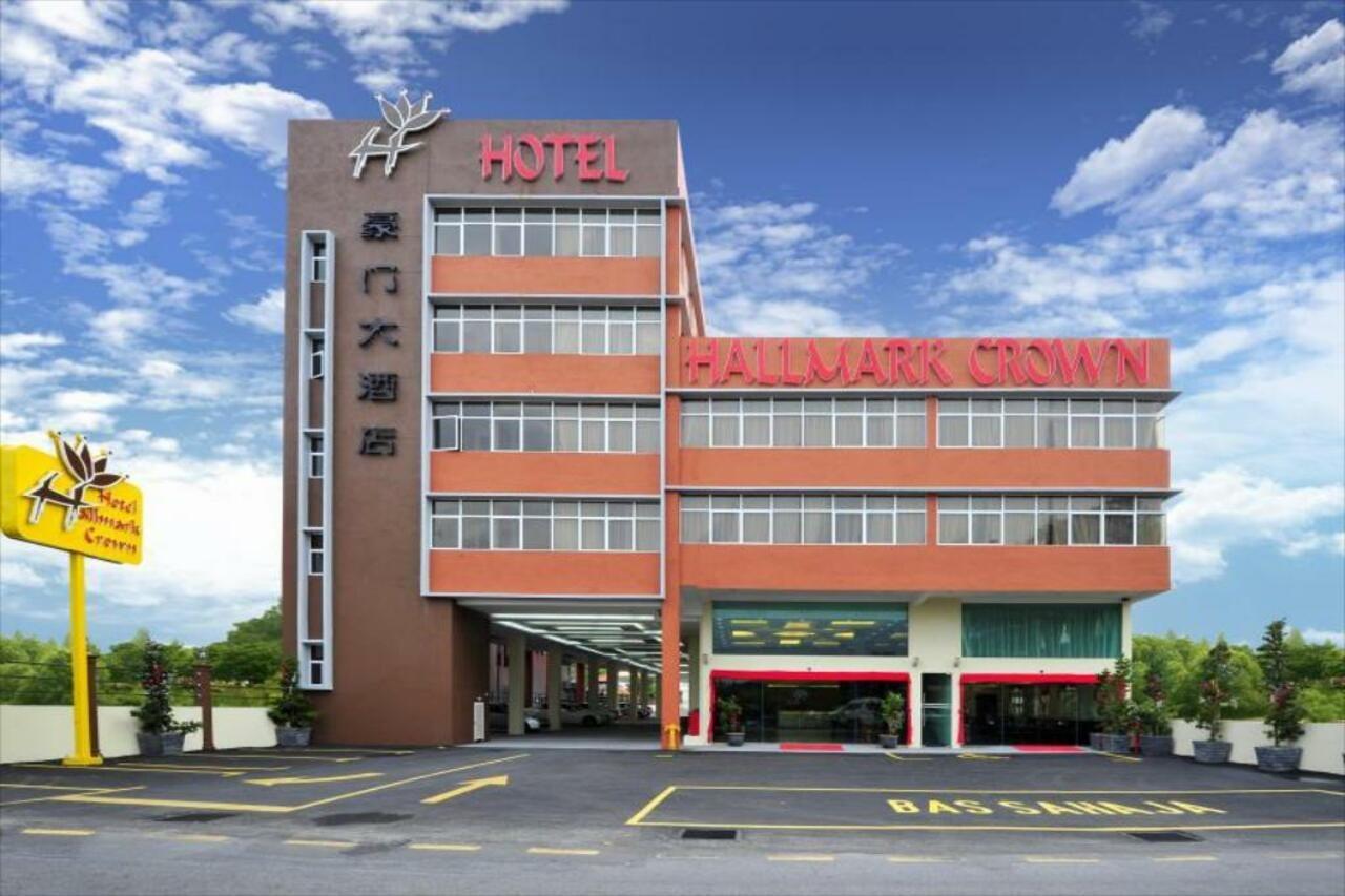Hallmark Crown Hotel Malacca Екстер'єр фото