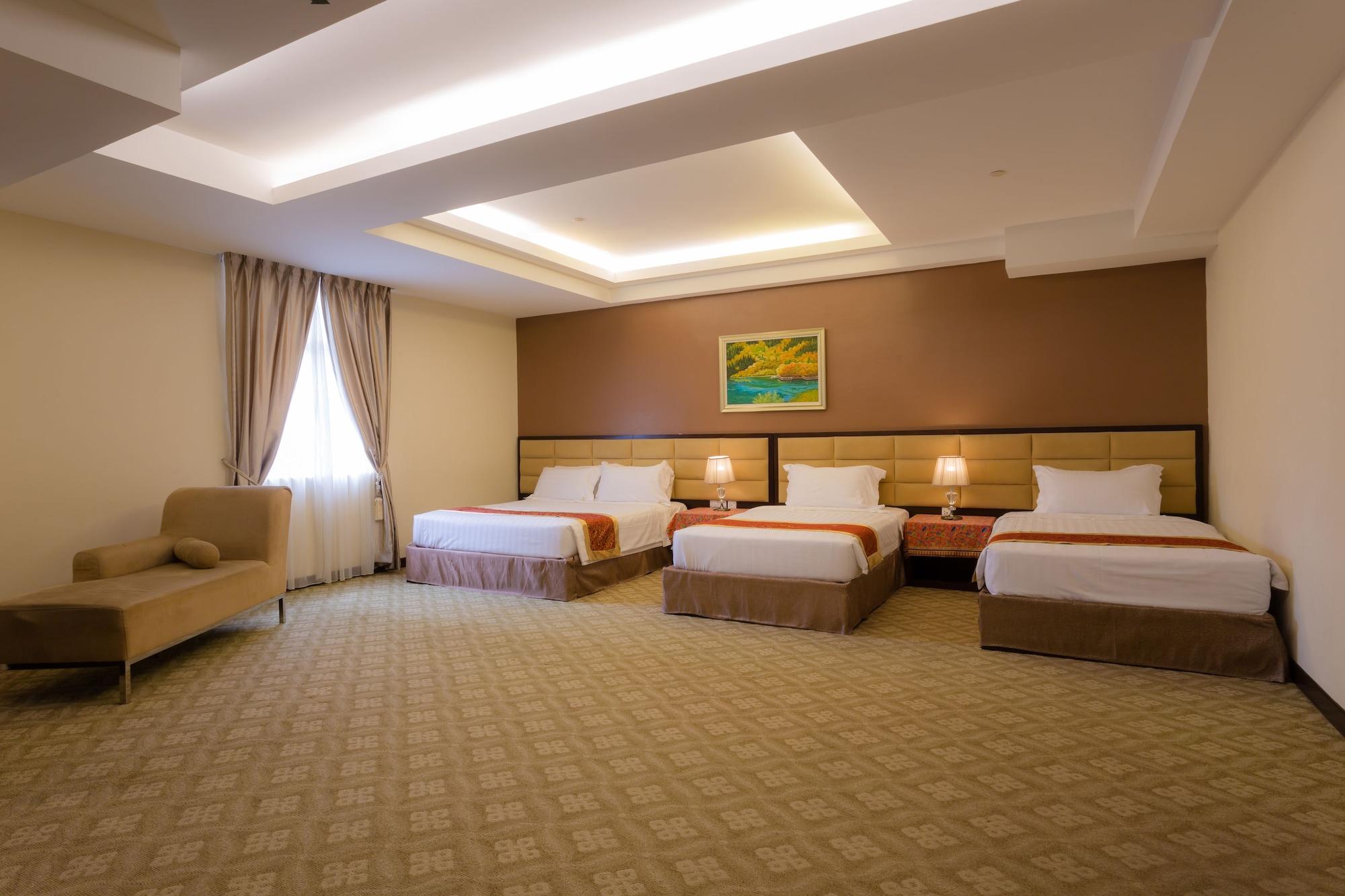 Hallmark Crown Hotel Malacca Екстер'єр фото