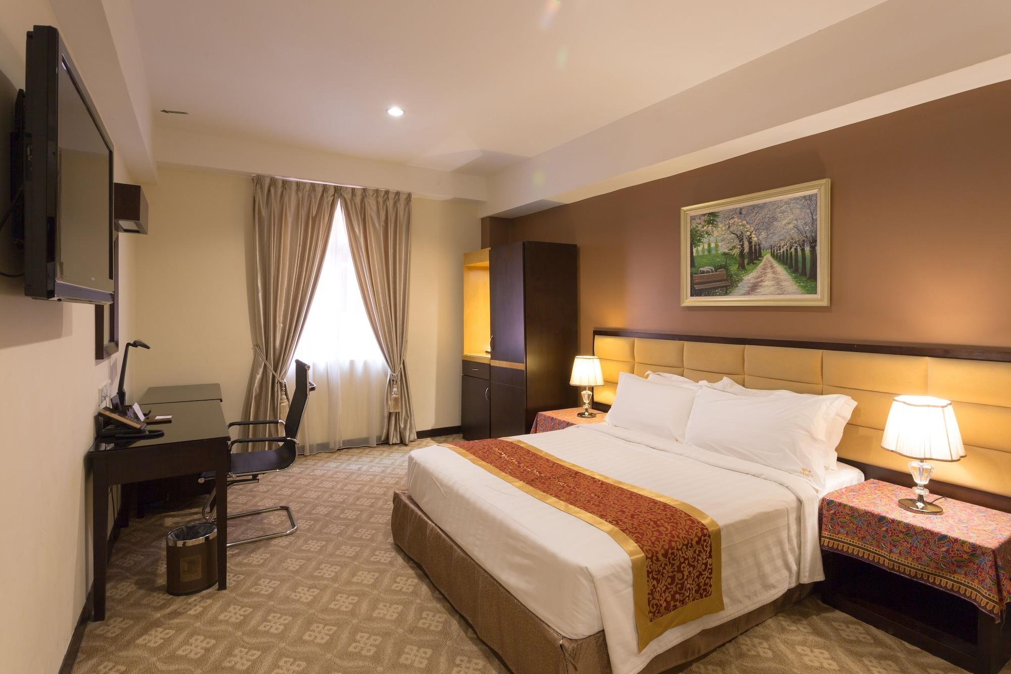 Hallmark Crown Hotel Malacca Екстер'єр фото